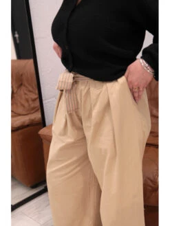 Pantalon Acuena -Mode Vêtements Magasin 3058 beige wiya 2