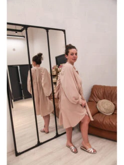 Robe Alix -Mode Vêtements Magasin 6001 1 beige w studio 4