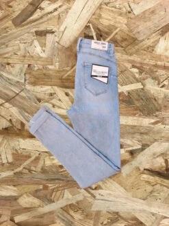 Jeans Push Up Mélaine -Mode Vêtements Magasin hm5167 2 bleu clair hello miss 3