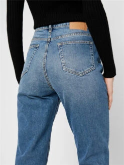 Pieces Jean Boyfriend Isabella -Mode Vêtements Magasin jean boyfriend isabella 3