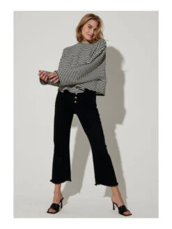 JACQUELINE DE YONG Jean Flare Willie