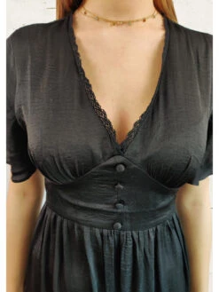 Robe Jeanne -Mode Vêtements Magasin r2107 noir in april 3