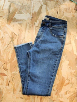 Jeans 7/8 Effiloche Jumpy