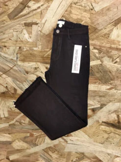 Jeans Pauline -Mode Vêtements Magasin yf005 1 noir hello miss 2